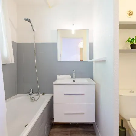 Lägenhet Les Hauts Des Issambres-1 By Interhome *